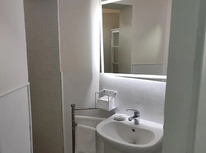 Residenza Le Torri By Rialto 4* Болонья