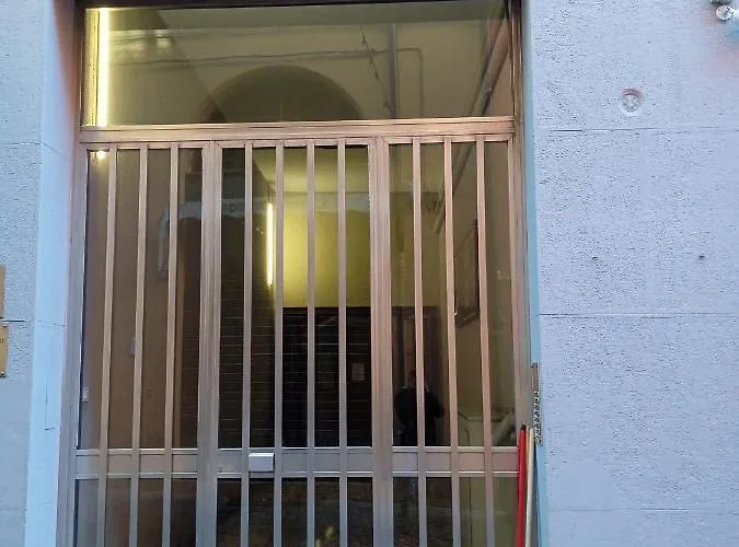 فندق مبيت وإفطار Residenza Le Torri By Rialto بولونيا